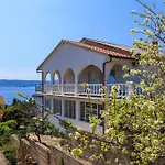 Mare Apartment Novi Vinodolski