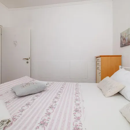 Mare Apartamento Novi Vinodolski