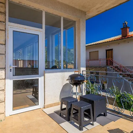 Mare Apartment